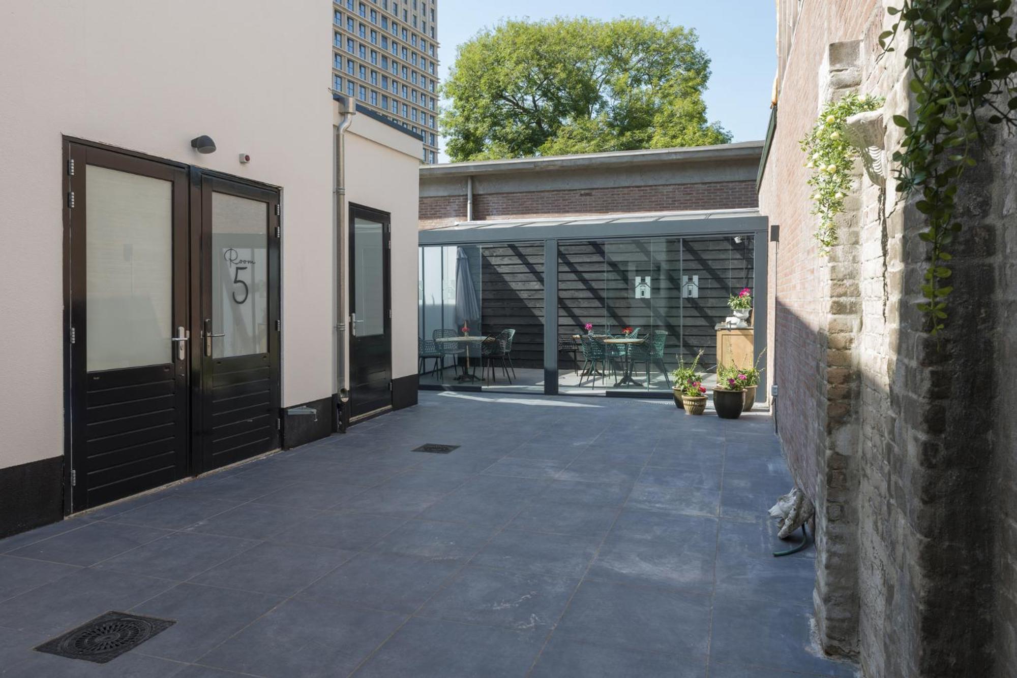 Petite Room With Wifi, Ac, And Shared Kitchen Tilburg Exteriör bild